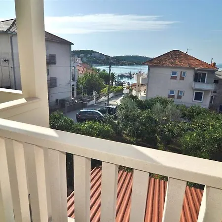 Prga Hotel Okrug Gornji