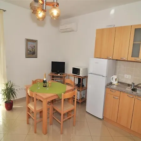 Prga Hotel 3*